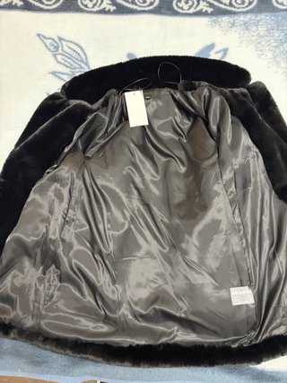 Abrigo XS Zara Negro Pelo Sintético