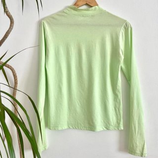 Top Y2K verde menta cuello alto manga larga
