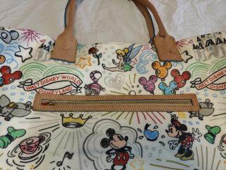 Bolso Dooney & Bourke Disney World