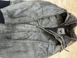 Giubbotto aviatore in pelle vintage da uomo grigio