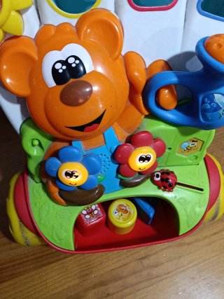Andador musical para bebé Chicco