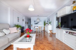Piso en venta en  El Acequión - Los Naúfragos en Torrevieja