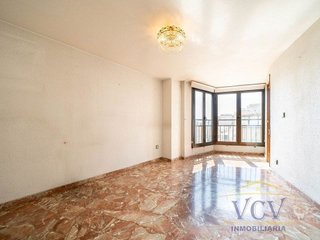 Piso en venta en Ensanche - Diputación en Alicante