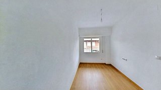 Piso en venta en Pueblo Nuevo en Madrid