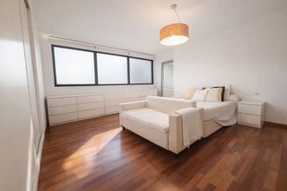 Piso en venta en Ciutat Jardí en Valencia