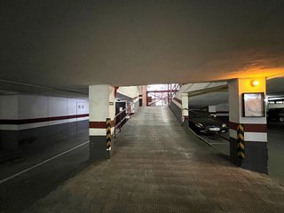 Piso en venta en Ciutat Jardí en Valencia