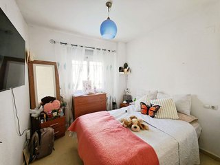 Piso en venta en La Granja-La Colina-Los Pastores en Algeciras
