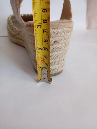 Zapatillas cuña Gioseppo doradas mujer