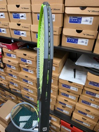 Raqueta Wilson Blade 100L Grip 2