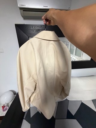 Chaqueta Zara Beige