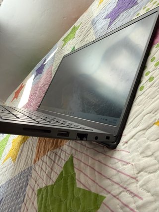 Portátil Dell I5, M2, 16GB RAM