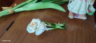 Fiore in ceramica bianco