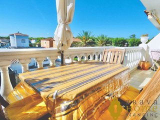 Piso en venta en Empuriabrava en Castelló d´Empúries