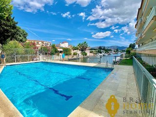 Piso en venta en Empuriabrava en Castelló d´Empúries