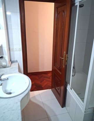 Piso en alquiler en Cuatro Caminos - Plaza de la Cubela en Coruña (A)