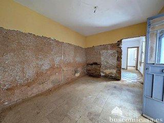 Chalet en venta en Linares