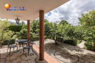 Chalet en venta en Huétor Vega