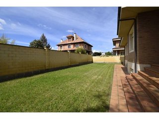 Casa en venta en Las Eras de Renueva en León