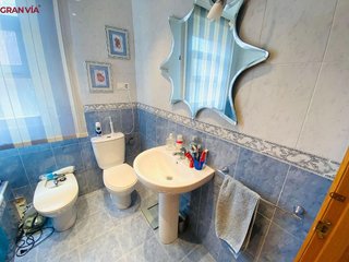 Casa adosada en venta en Portillejo - Valdegastea en Logroño