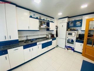 Casa adosada en venta en Portillejo - Valdegastea en Logroño