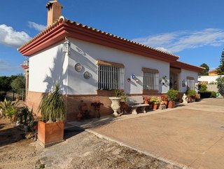 Chalet en venta en Sanlúcar la Mayor