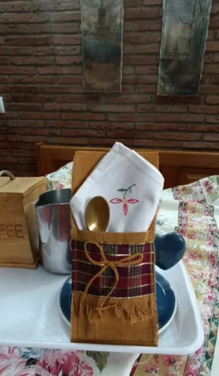 Set de cafe y Cortina