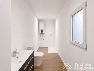 Chalet en venta en Avda. de Abril. - 9 de octubre en Sagunto