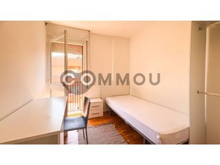 Dúplex en venta en Santa Clara-Caputxins-Hospital en Vic