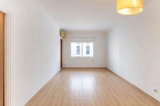 Piso en venta en El Guinardó en Barcelona