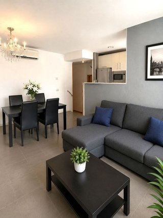 Piso en venta en Porta en Barcelona