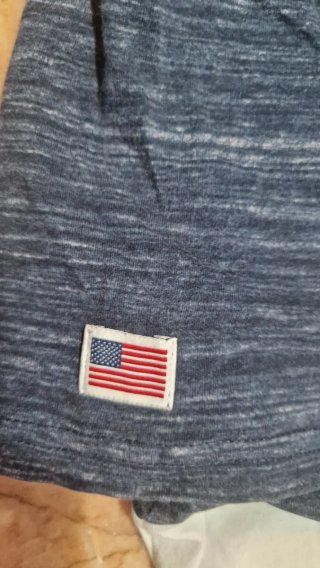 Camiseta Hollister Azul y Blanca
