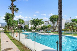 Piso en venta en Nueva Andalucía centro en Marbella