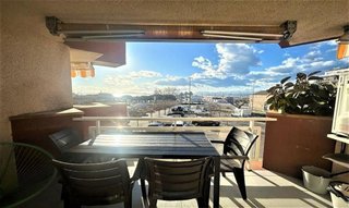 Piso en venta en Port Esportiu - Puig Rom - Canyelles en Roses