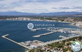Piso en venta en Port Esportiu - Puig Rom - Canyelles en Roses