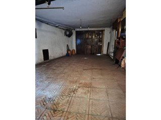 Casa adosada en venta en Laviana
