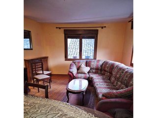 Casa adosada en venta en Laviana