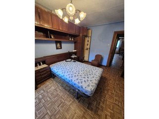 Casa adosada en venta en Laviana