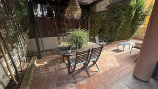 Casa adosada en venta en Club de Campo en Elda