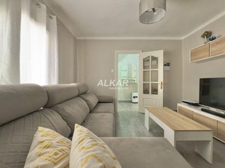 Chalet en venta en Tudela