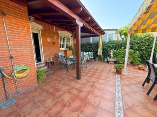 Casa adosada en venta en Las Américas en Parla