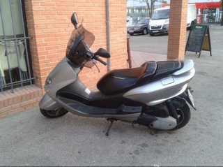 Yamaha Majesty 125cc - Para restaurar o piezas