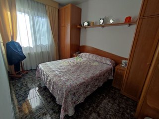 Chalet en venta en Vallirana