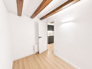 Piso en venta en El Raval en Barcelona