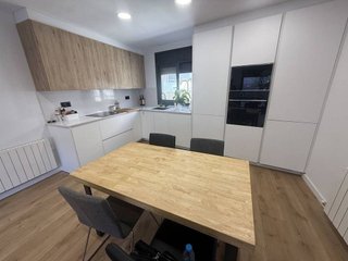 Piso en venta en Ca n'Aurell en Terrassa