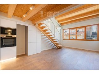 Dúplex en venta en Santa Clara-Caputxins-Hospital en Vic