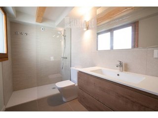 Dúplex en venta en Santa Clara-Caputxins-Hospital en Vic