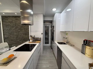 Piso en venta en Sants en Barcelona