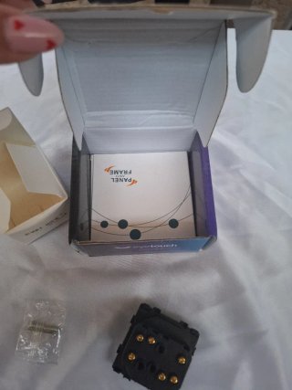 Interruptor Eyetech Socket Dorado