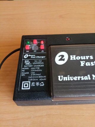 Cargador Rápido Universal Ni-Cd