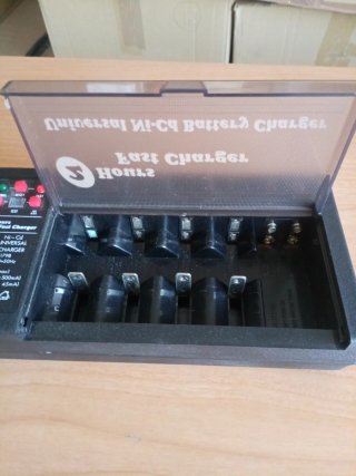 Cargador Rápido Universal Ni-Cd